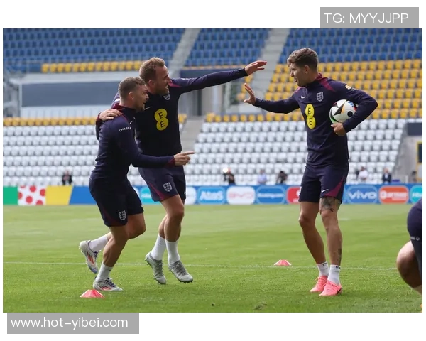 浩克足球视频精彩瞬间回顾领略绿茵场上的力量与激情